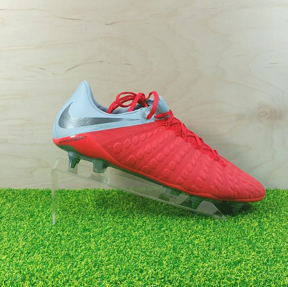 new nike hypervenom